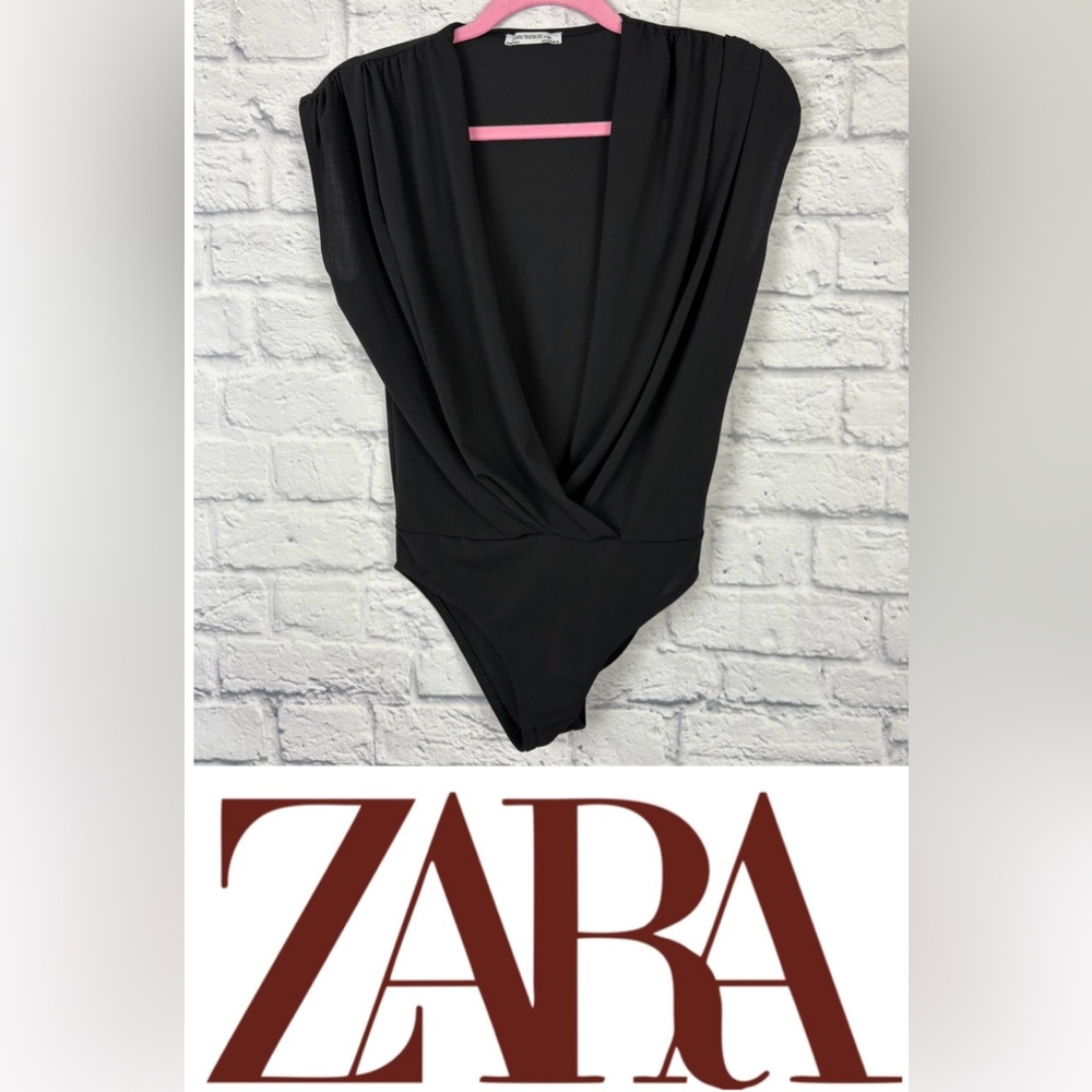 Zara crossover bodysuit size S